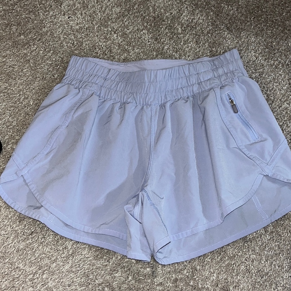Lululemon tracker shorts